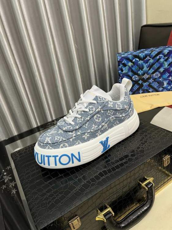 Picture of Louis Vuitton Shoes _SKULVsz38-44hnq091415736